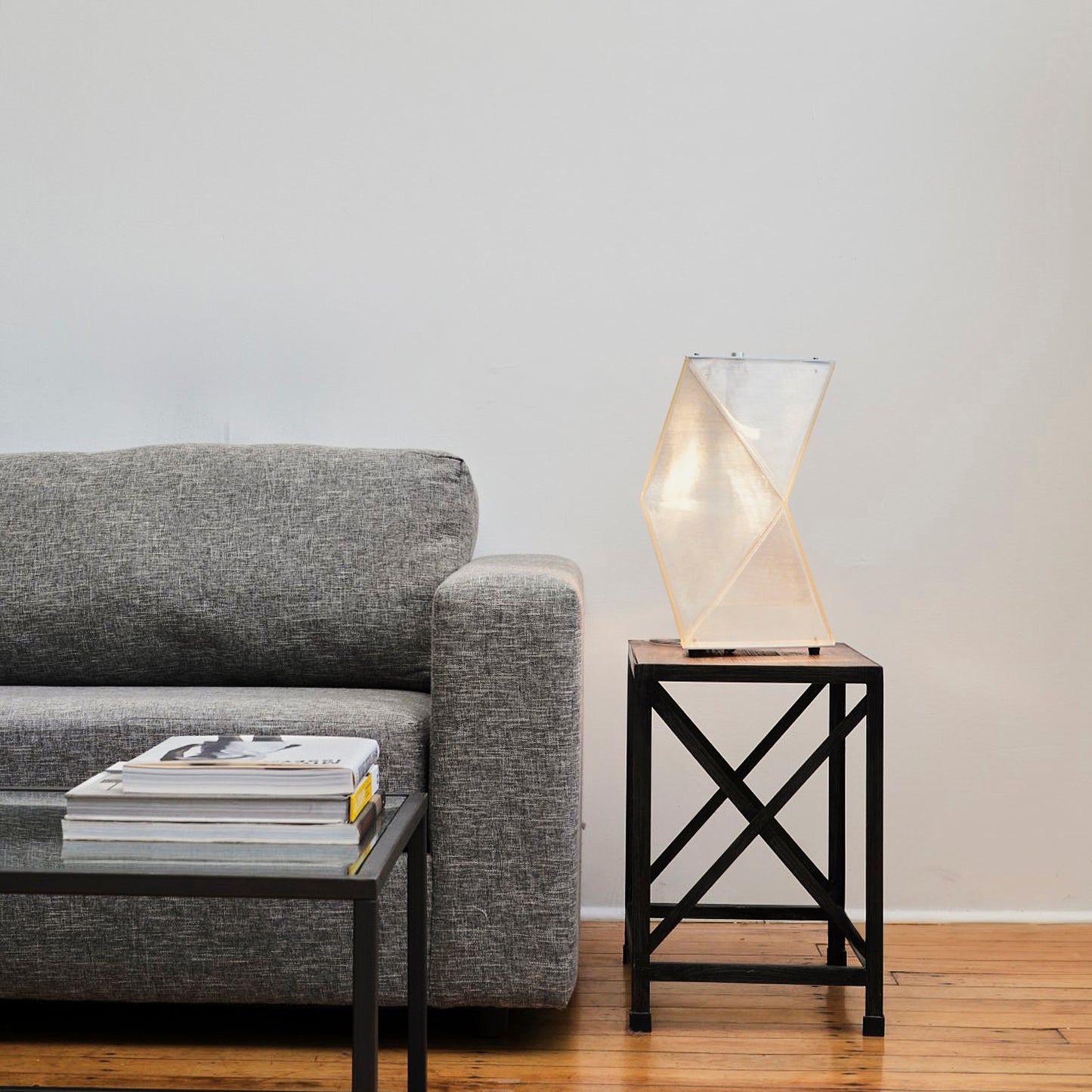 SANKAKU Table Lamp