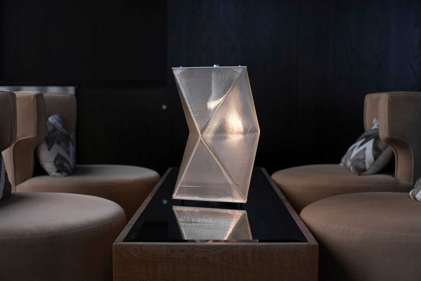 SANKAKU Table Lamp