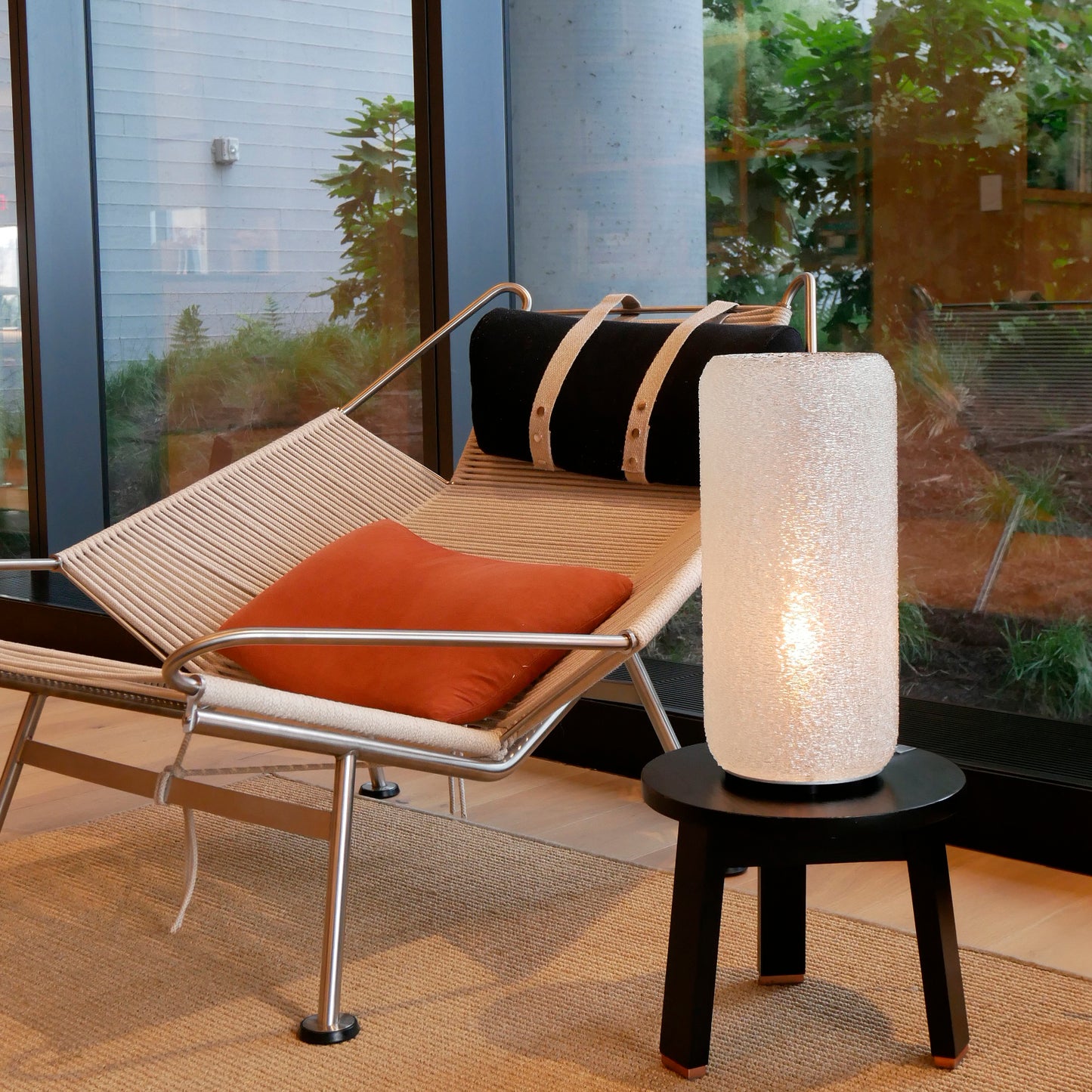 TSUTSU Table Lamp