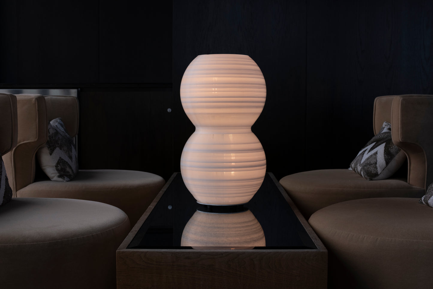 MARU Table Lamp